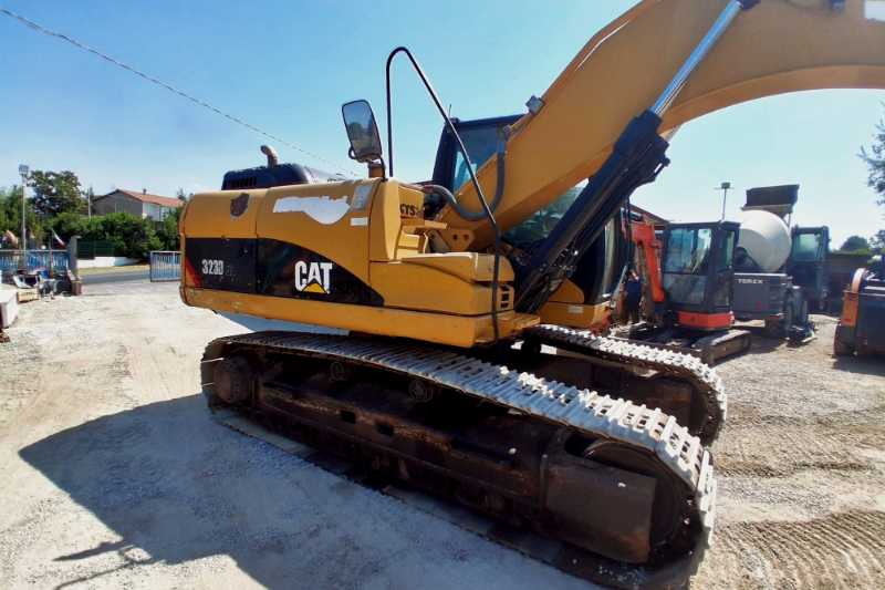 OmecoHub - Immagine CATERPILLAR 323D